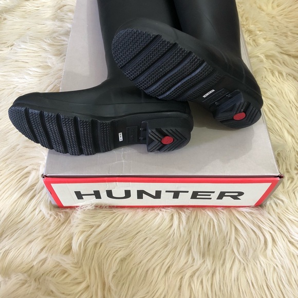 Hunter Boots Original Back Adjustable Rain Boot - Picture 2 of 8